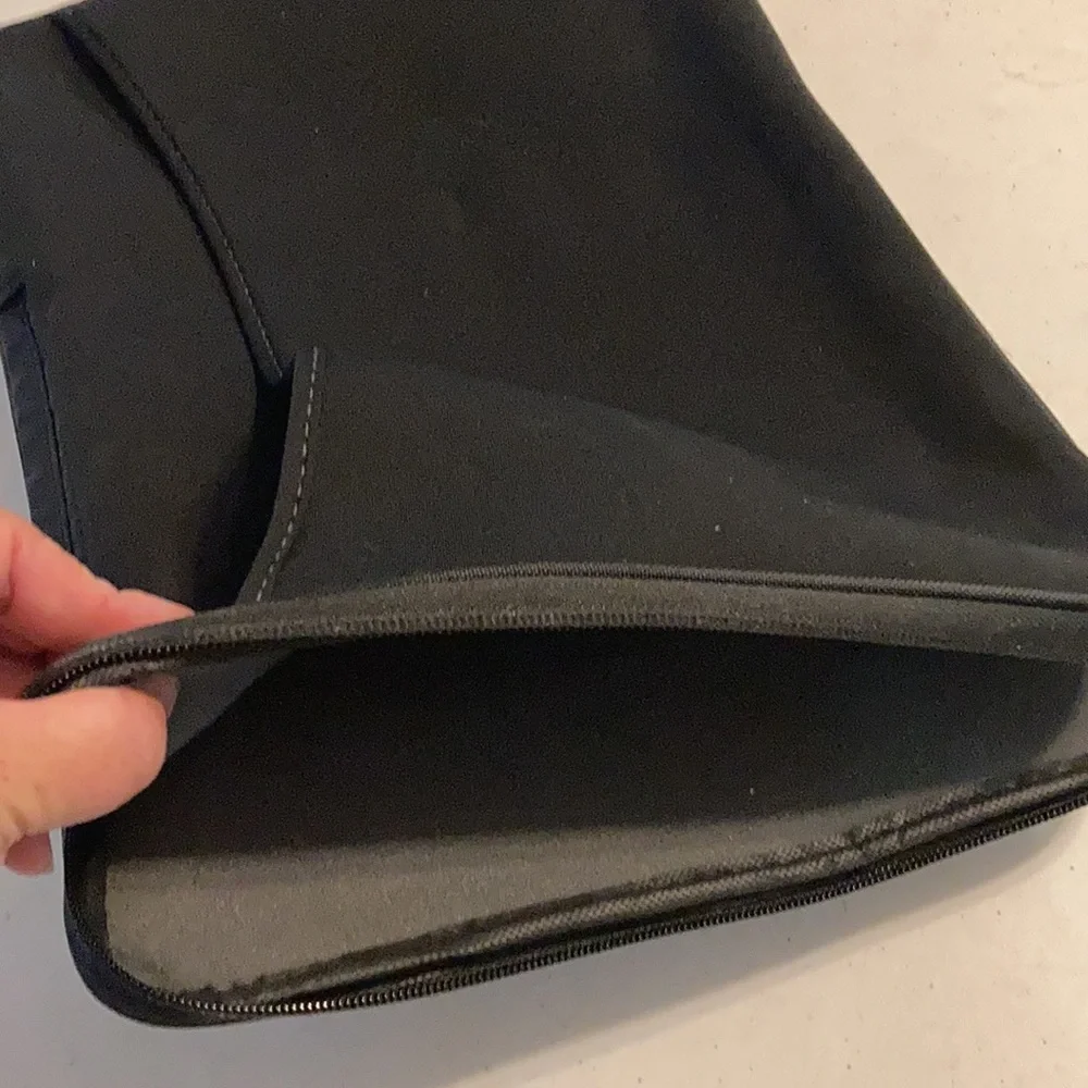 Laptop Black Carrying Case/Bag